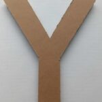 Lettre Y en Carton