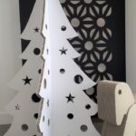 Sapin des Alpes et déco blanc 118 cm en carton FSC recyclé et recyclable de Cartonit events