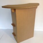 Banque d'accueil en carton et son plateau arrondi en carton Cartonkit events